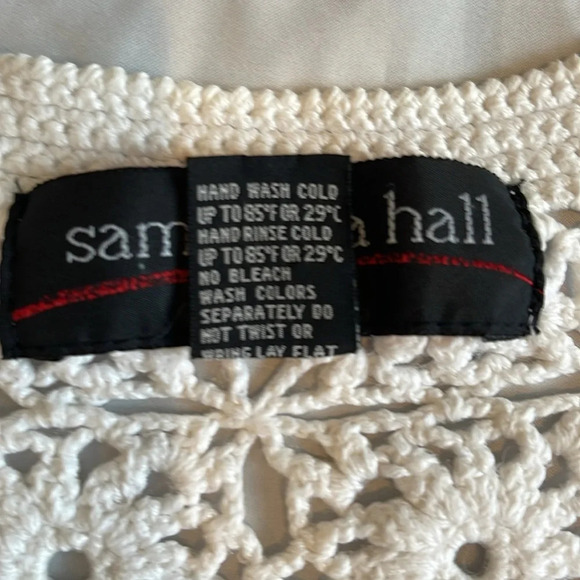 Samantha Hall Crochet V Neck Sweater In White Size Medium - Picture 6 of 10